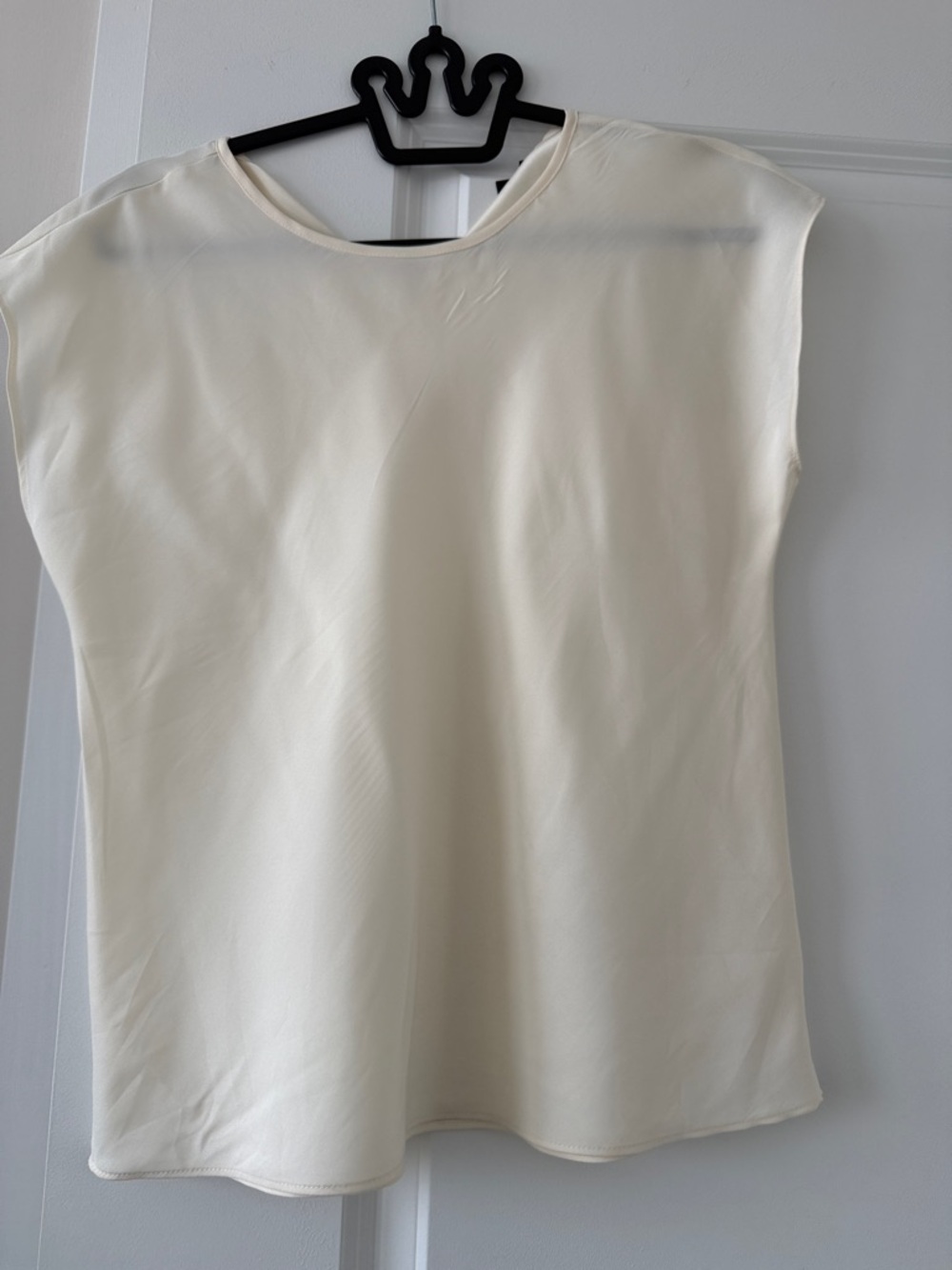 Express Cream Cap Sleeve Shell Top